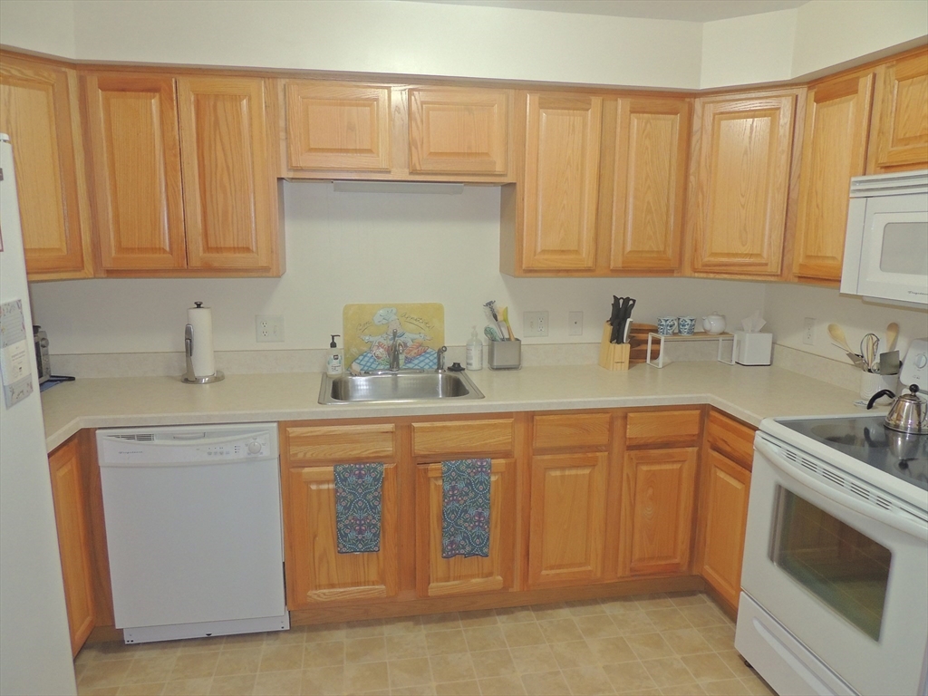 26 Greenleaves Drive 635