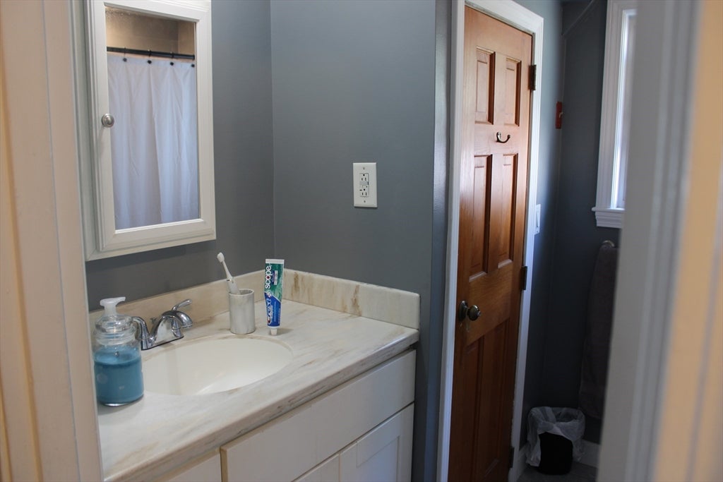 38 Harrison Avenue, Abington, MA Photo #14