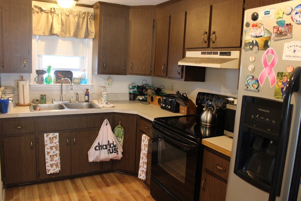 38 Harrison Avenue, Abington, MA Photo #7