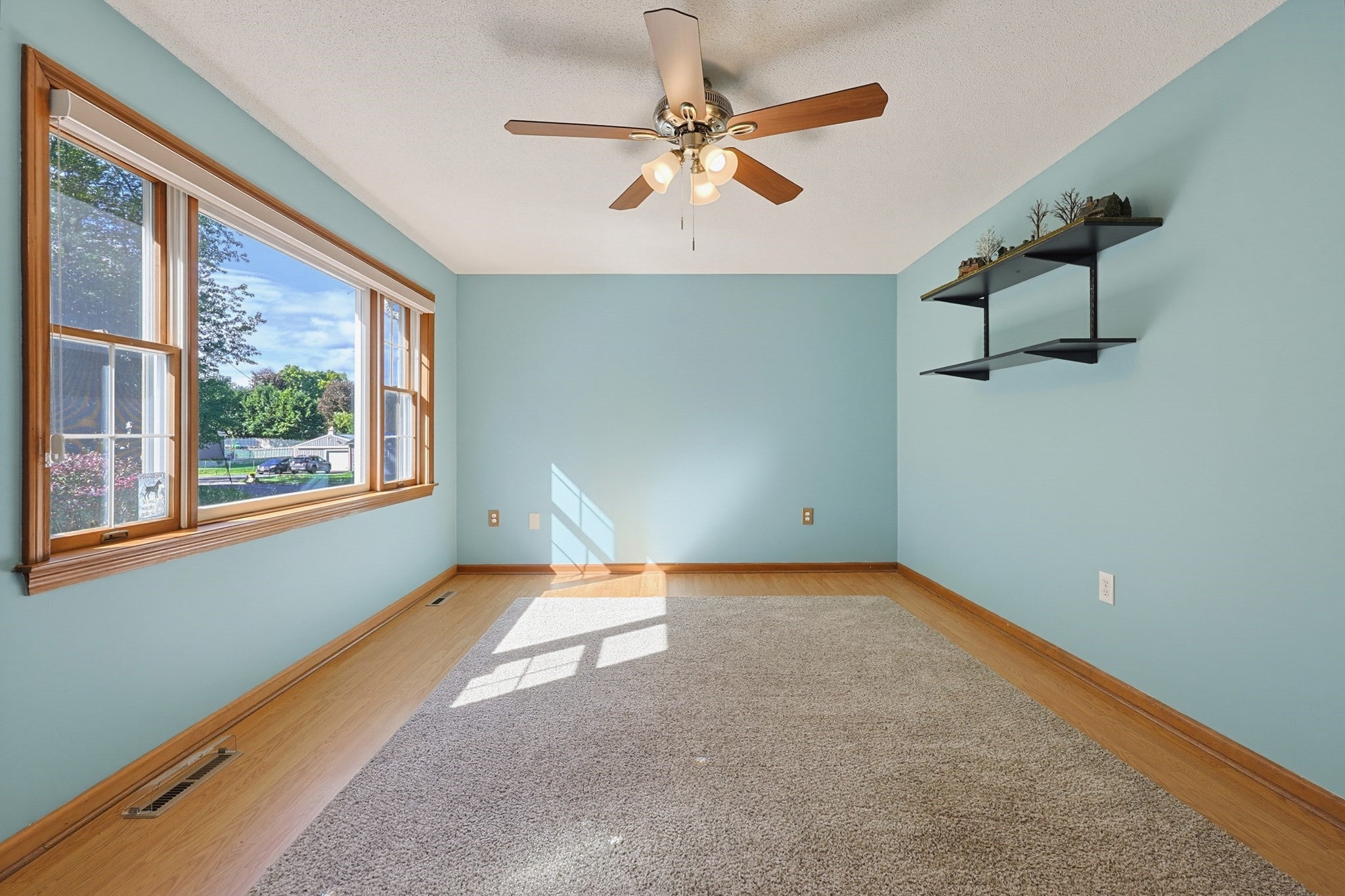 36 Butler St, Ludlow, MA, 36 Butler St, Ludlow, MA Photo #6