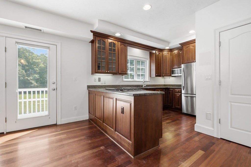 218 South ST #9, Waltham, MA, 218 South ST #9, Waltham, MA Photo #6