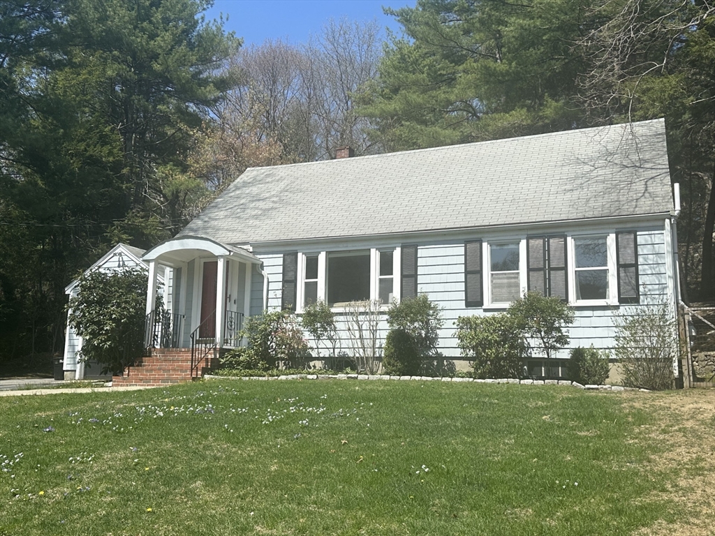 225 Woodland Road