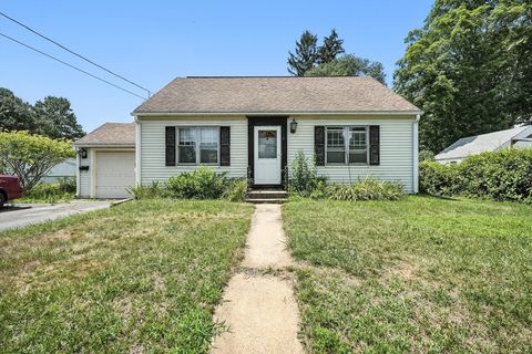 4 Salem St Palmer MA 01069