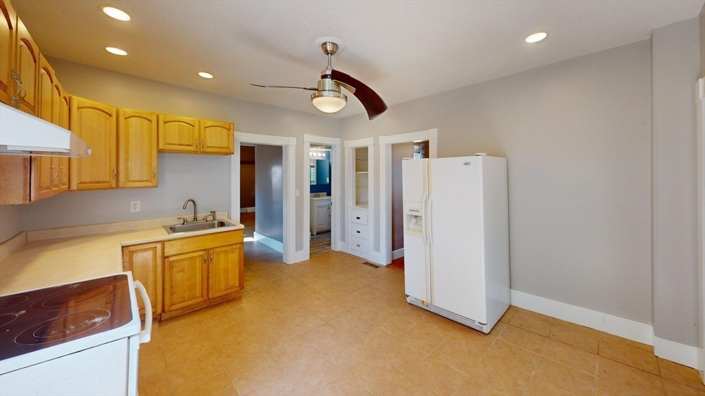 10 Jackson Ave, Winchendon, MA Photo #8