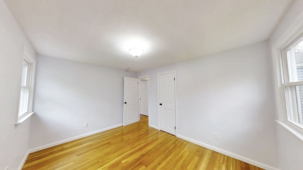 8 Reardon Rd, Hudson, MA Photo #21