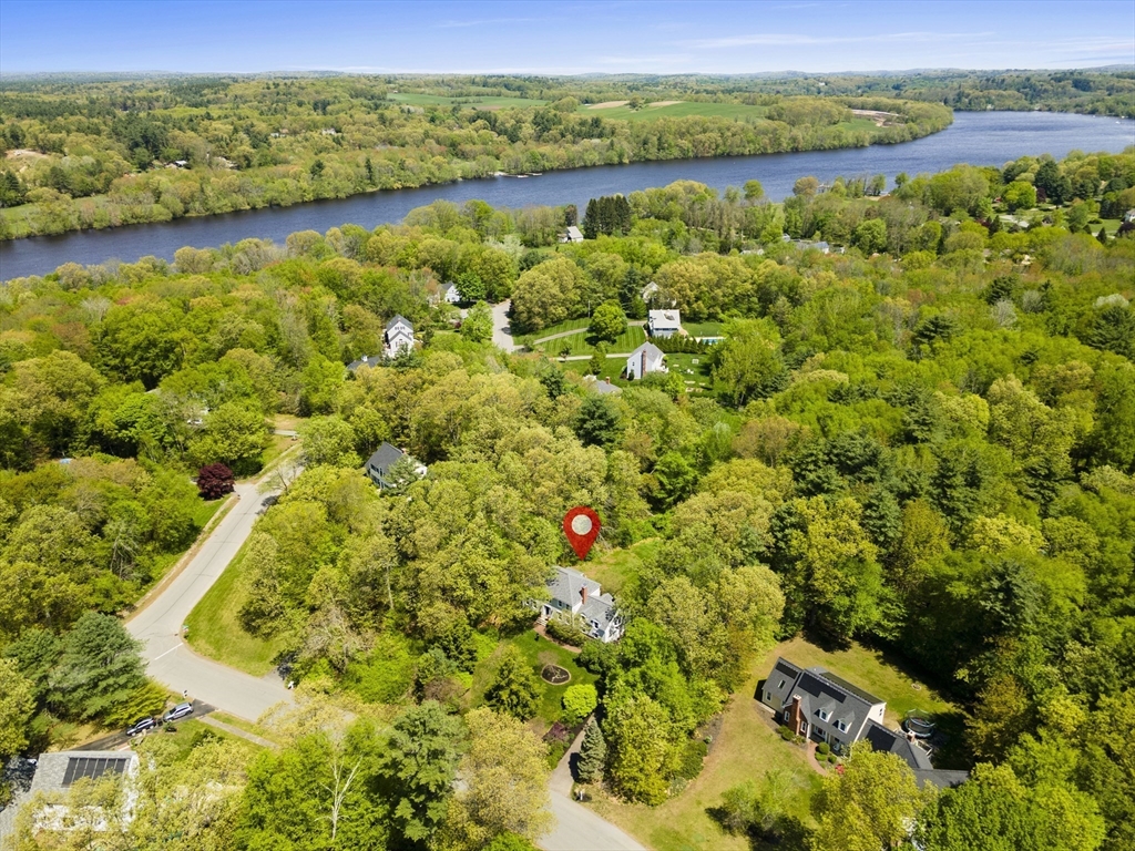 19 Meadowsweet Rd