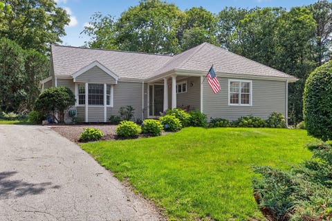 Photo of 8 Elizabteh Circle #8, Mashpee, MA 02649 (MLS # 73560002)