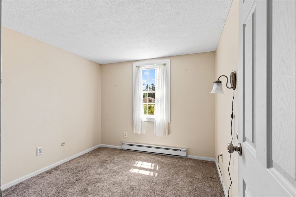 353 Carver Rd, Plymouth, MA Photo #20