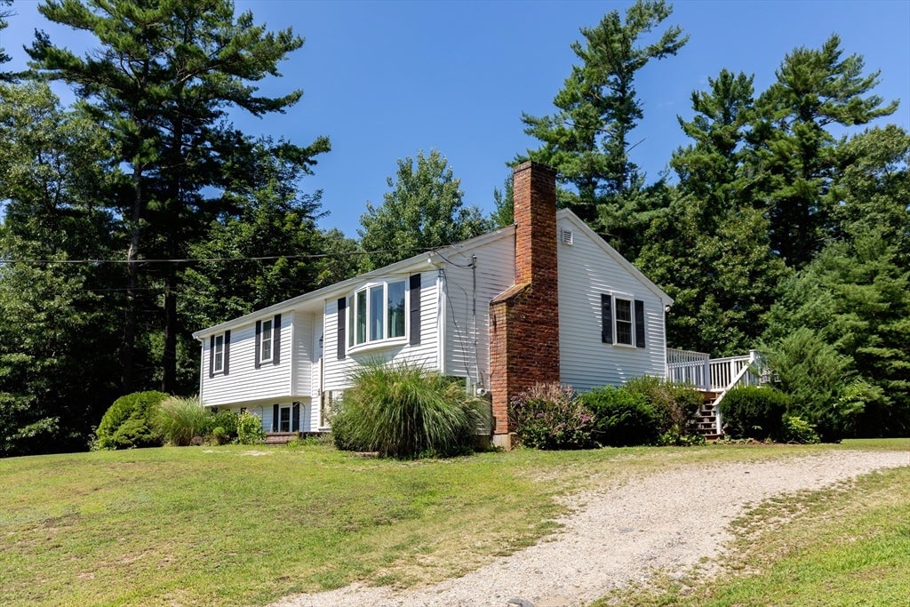 353 Carver Rd, Plymouth, MA Photo #1