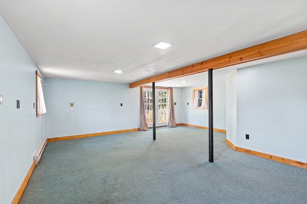 353 Carver Rd, Plymouth, MA Photo #16