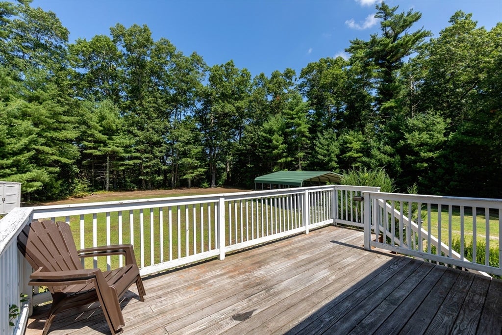 353 Carver Rd