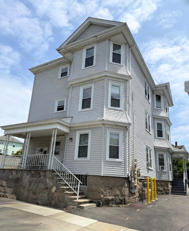 144-146 Irving St
