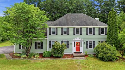 Photo of 5 Nursery Rd, Pepperell, MA 01463 (MLS # 73541781)