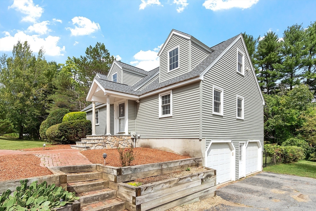 5 Marsh Hawk Way