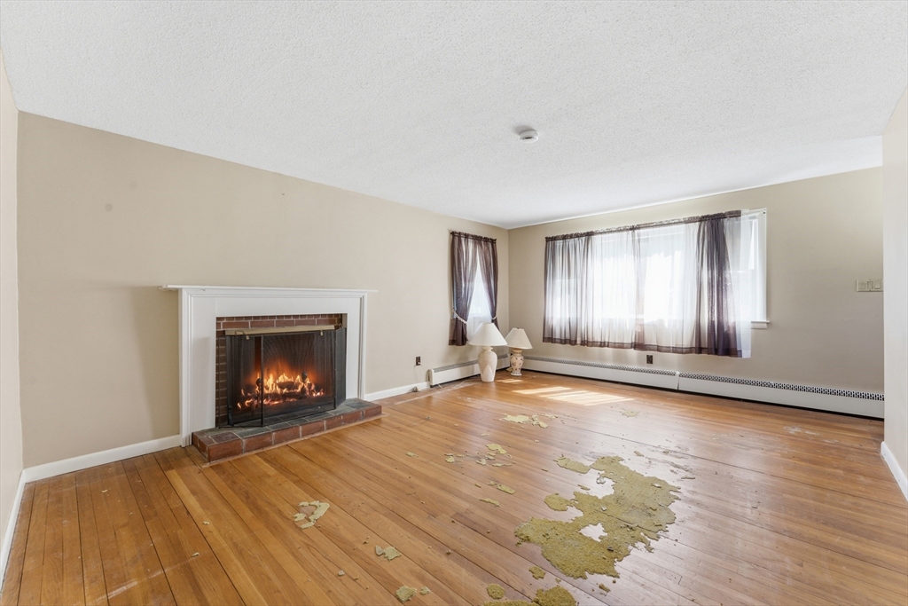 220 W Allen Ridge Rd