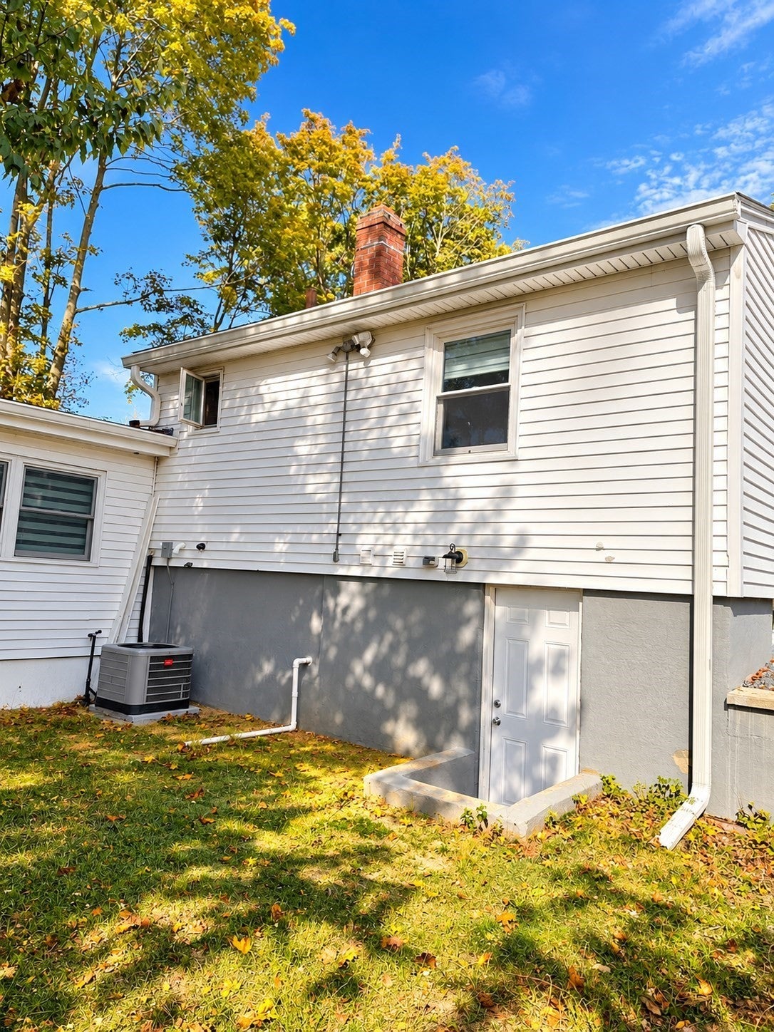 83 Riverbank Rd, Saugus, MA, 83 Riverbank Rd, Saugus, MA Photo #21