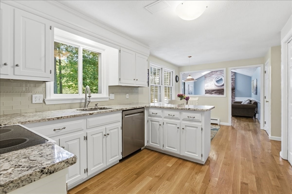 27 Kennel Hill Dr