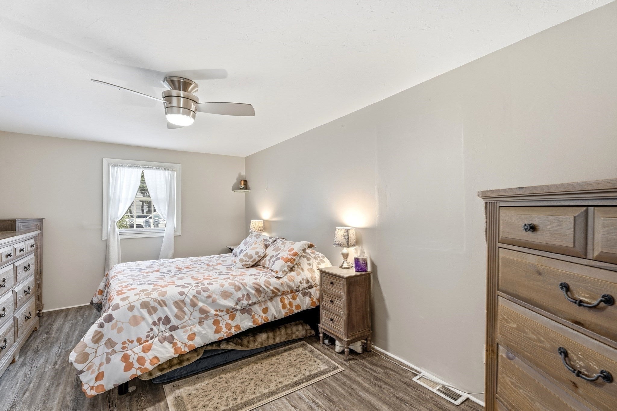 55 Friendship St, Billerica, MA Photo #16