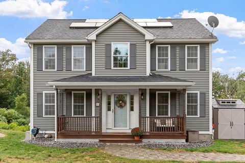 17 Clealand Cir Rutland MA 01543