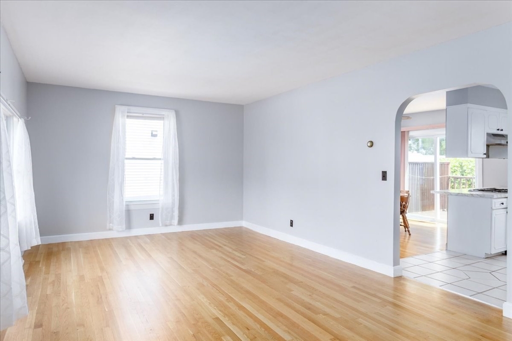 51 Flint St