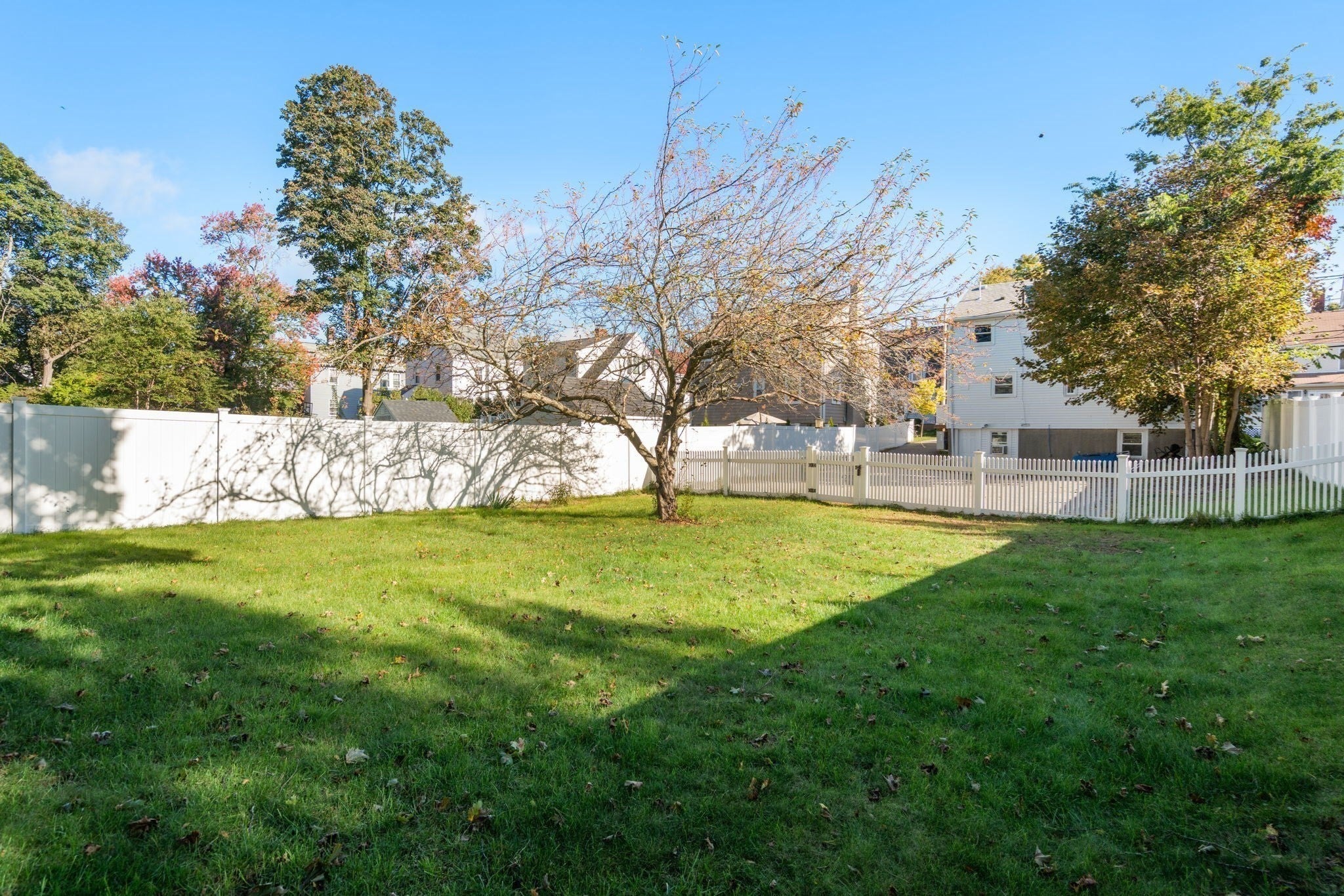 125 Thacher ST, Milton, MA, 125 Thacher ST, Milton, MA Photo #24