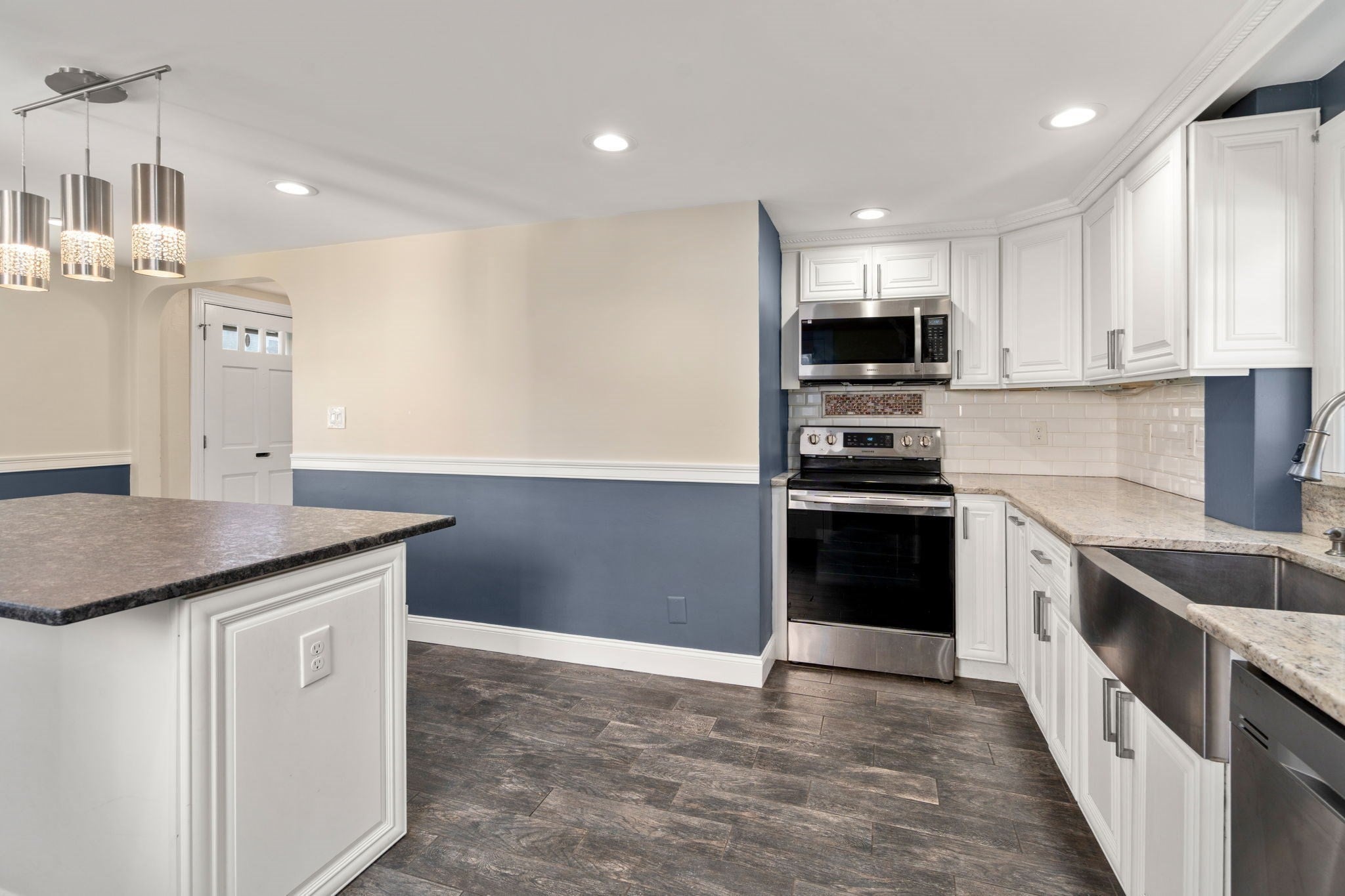 125 Thacher