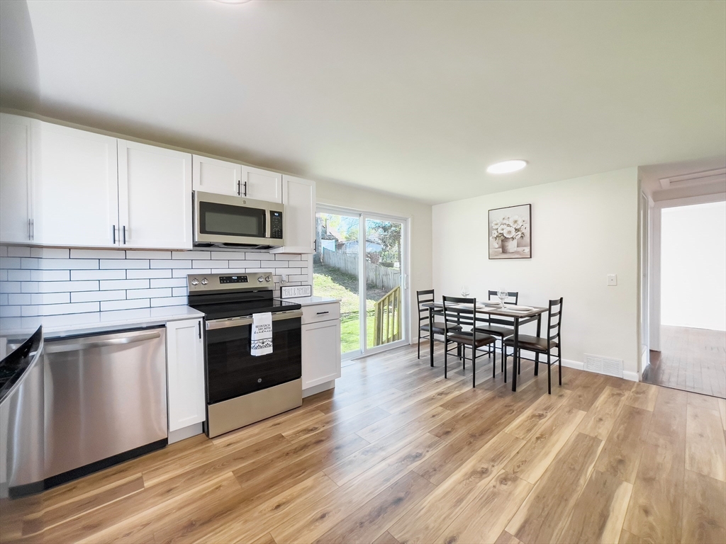 41 Loretta St