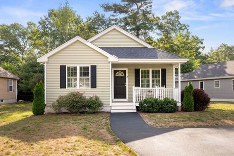 2 Magnolia Cir 2 East Bridgewater MA 02333