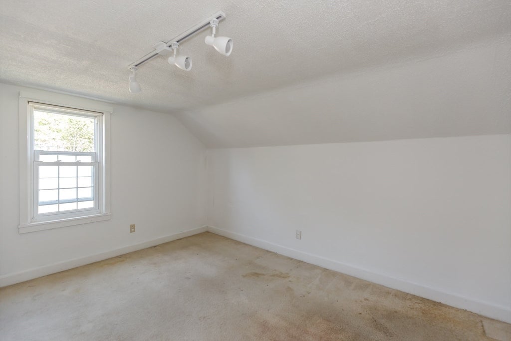 147 Smith St, North Attleboro, MA, 147 Smith St, North Attleboro, MA Photo #15
