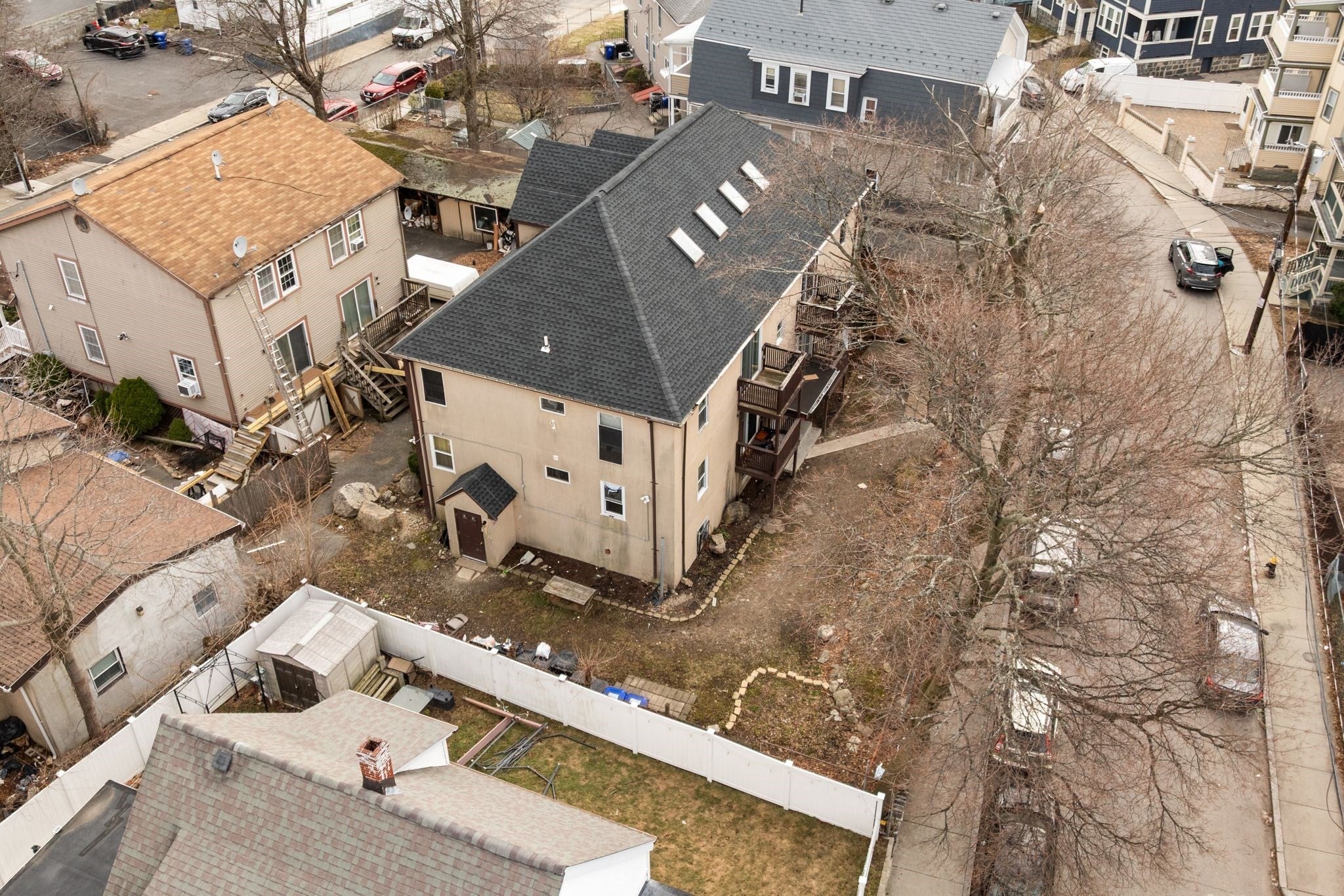 19 Hiawatha Rd