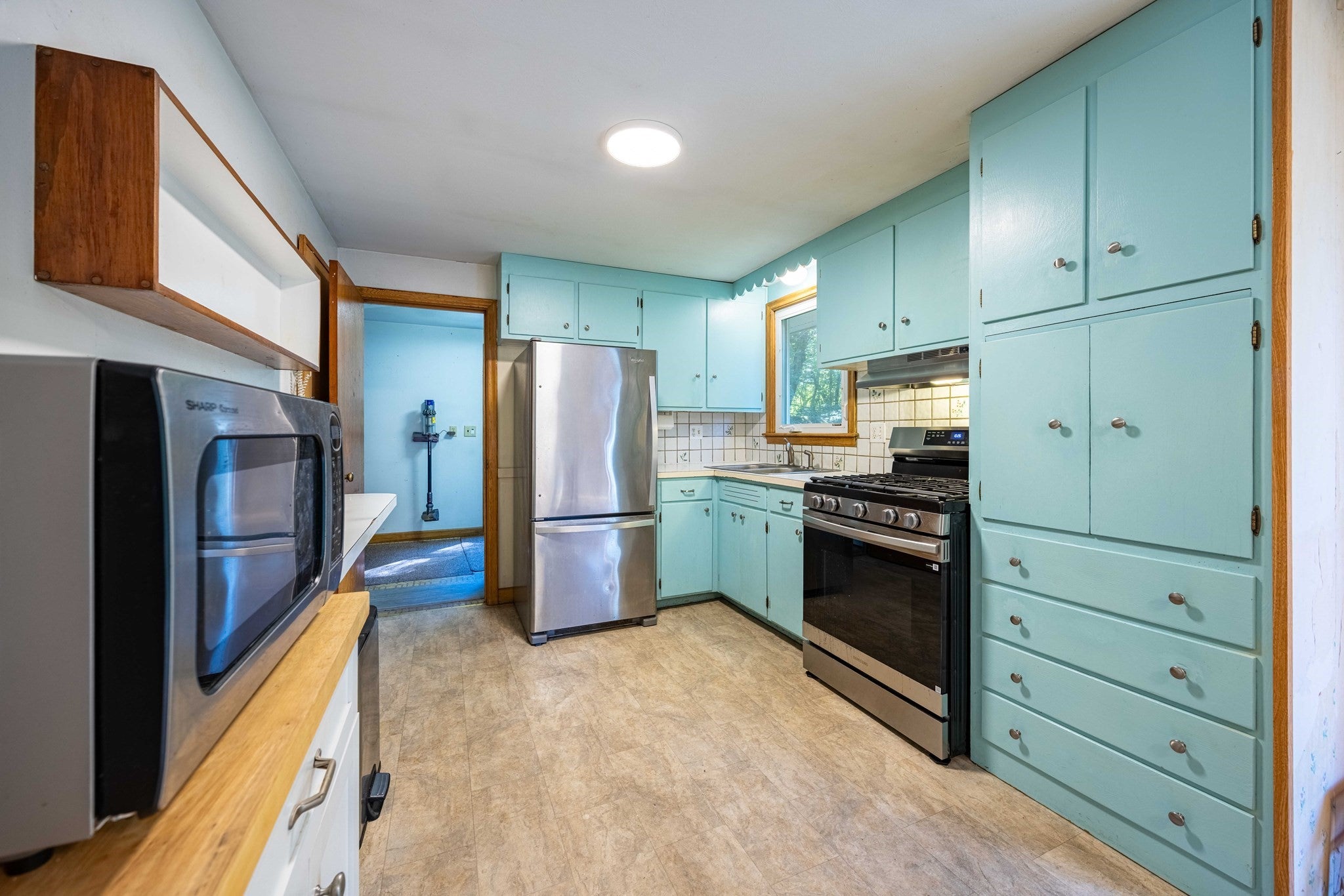 4 Virginia Road, Medway, MA Photo #12