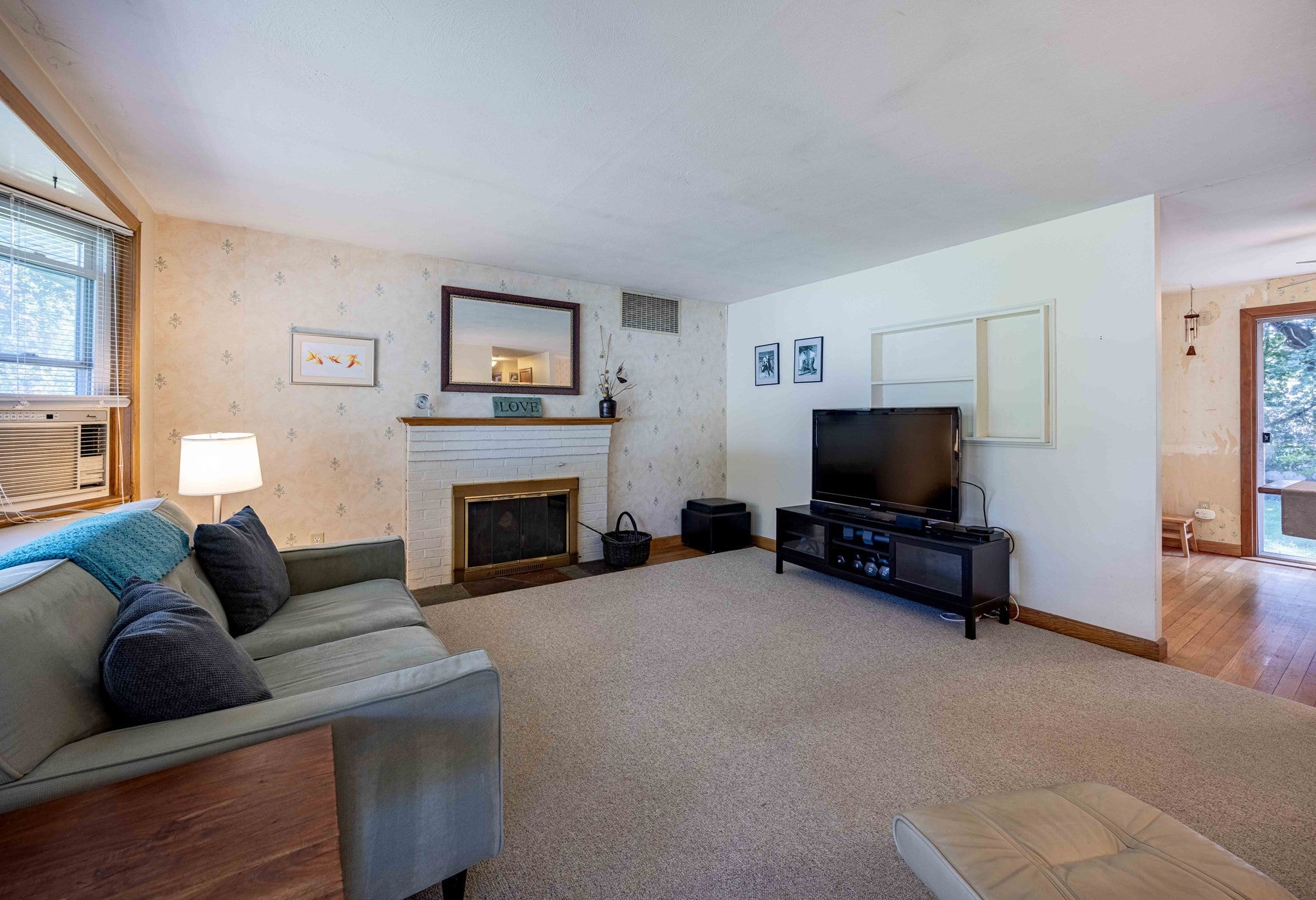 4 Virginia Road, Medway, MA Photo #3