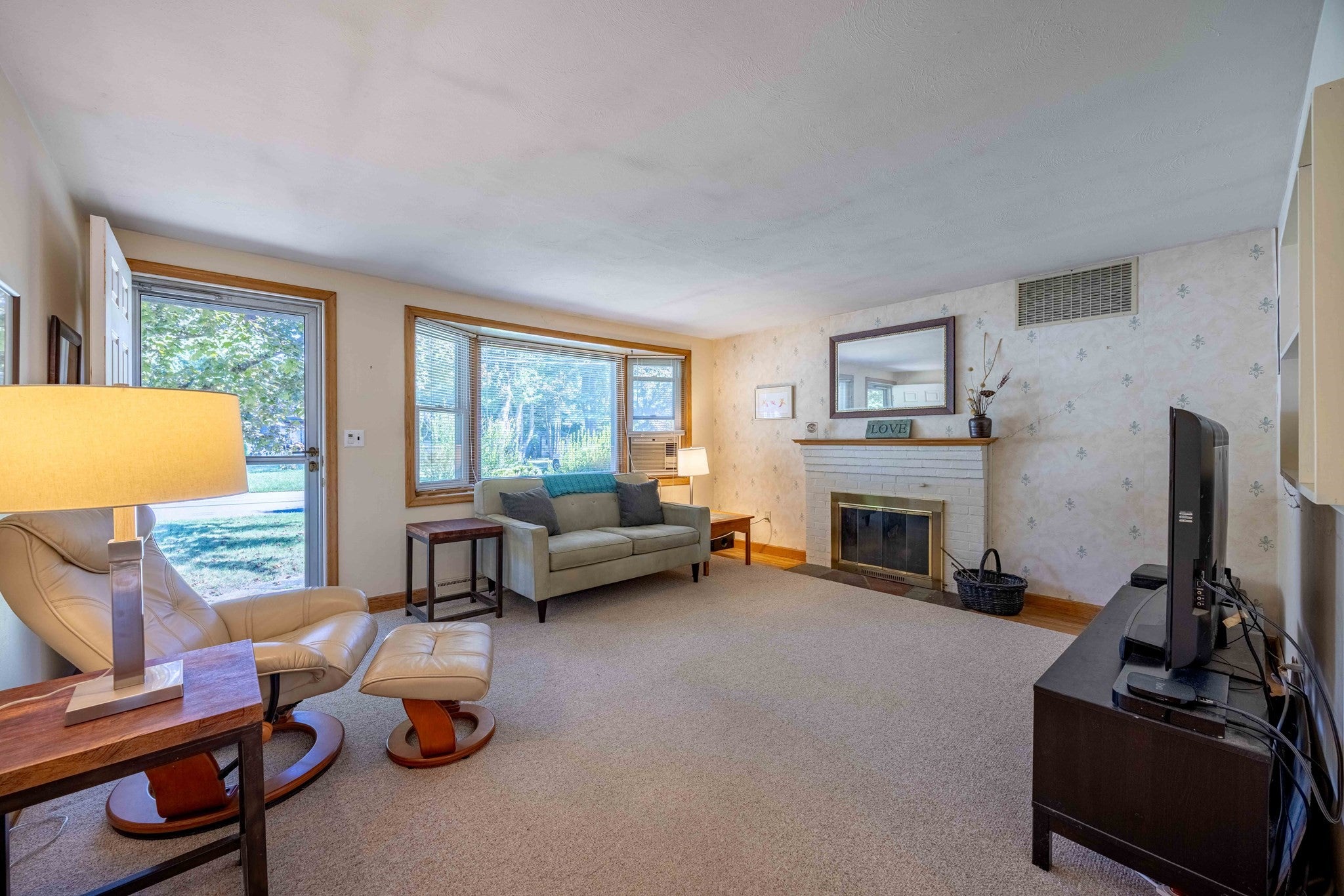 4 Virginia Road, Medway, MA Photo #6