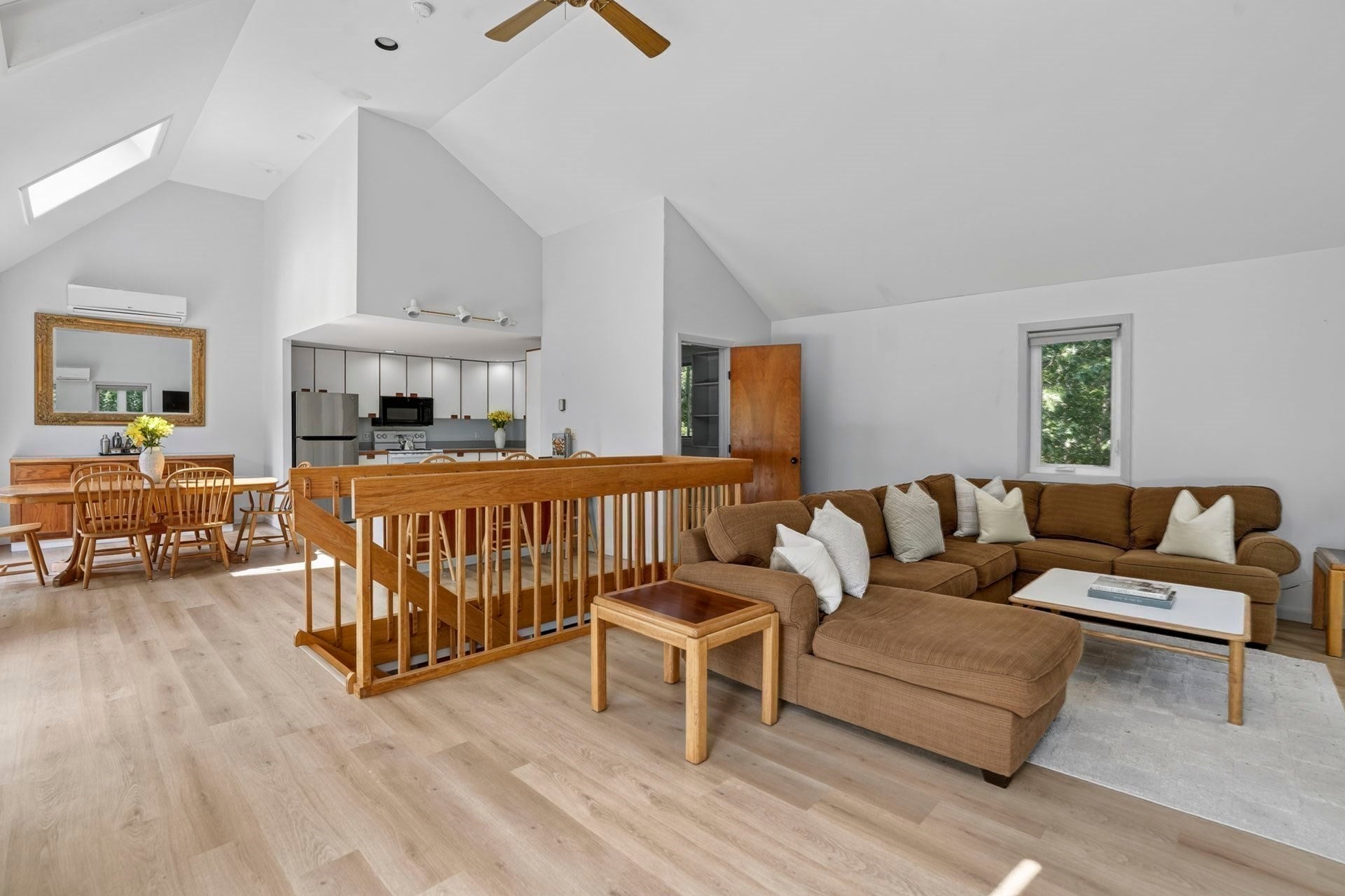 14 High Meadow Ln, Oak Bluffs, MA, 14 High Meadow Ln, Oak Bluffs, MA Photo #15