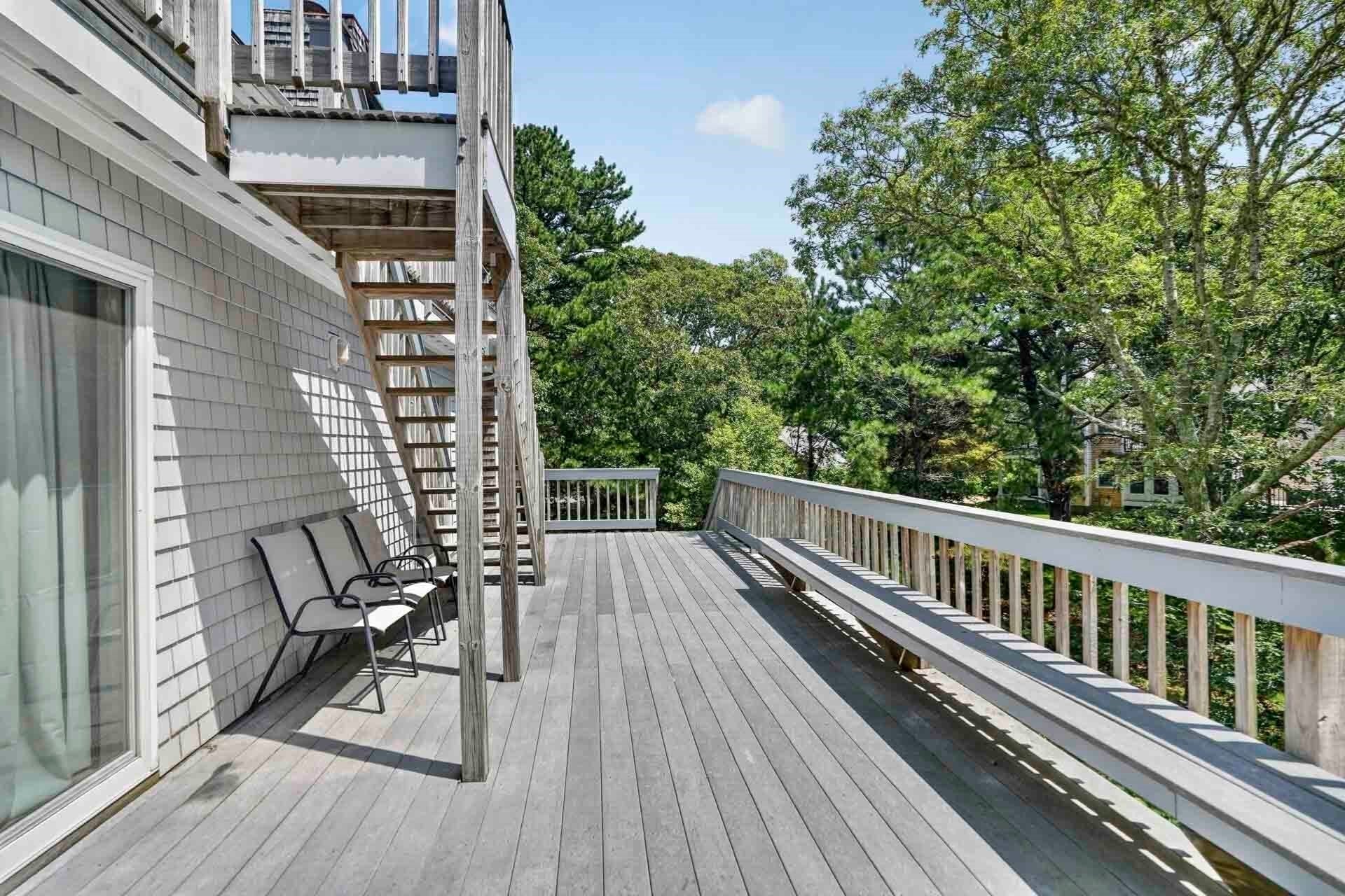 14 High Meadow Ln, Oak Bluffs, MA, 14 High Meadow Ln, Oak Bluffs, MA Photo #37