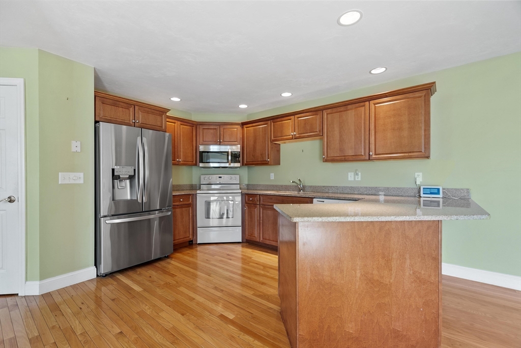 20 Victoria Dr 20