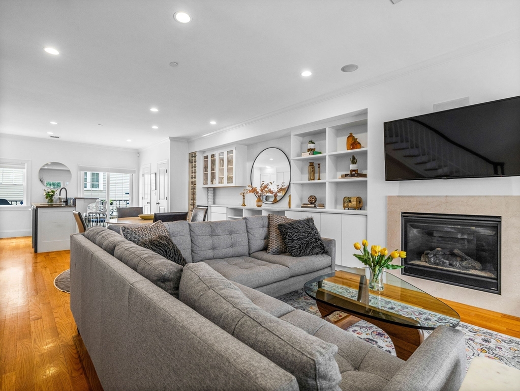 392 West Second 0