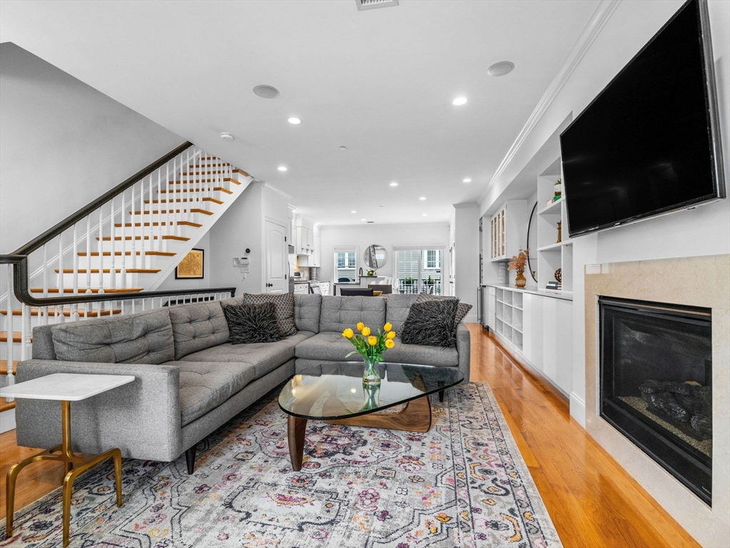 392 West Second 0