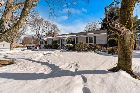 35 Gleason St Framingham MA 01701