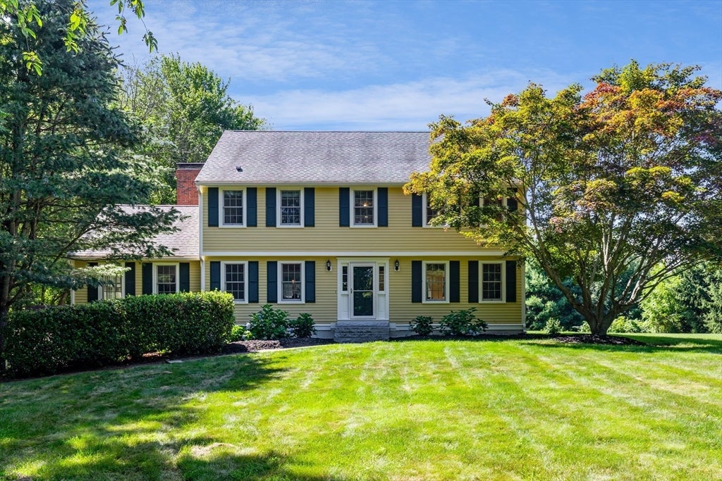 Photo: 5 Locust Grove, Merrimac, MA