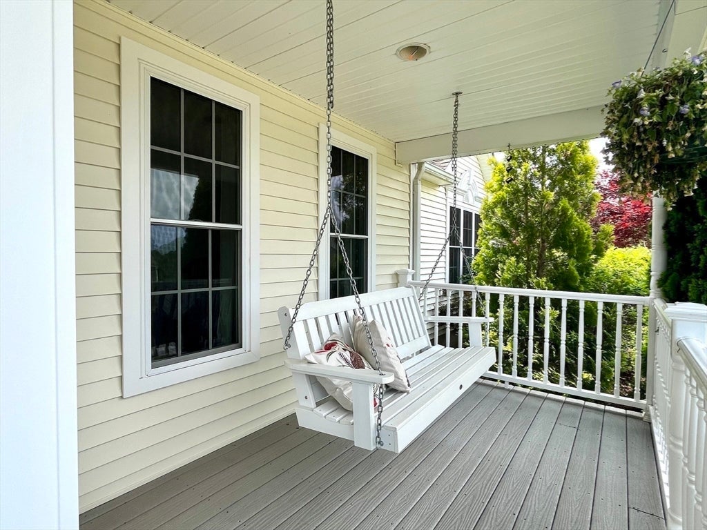 35 Brunelle Dr