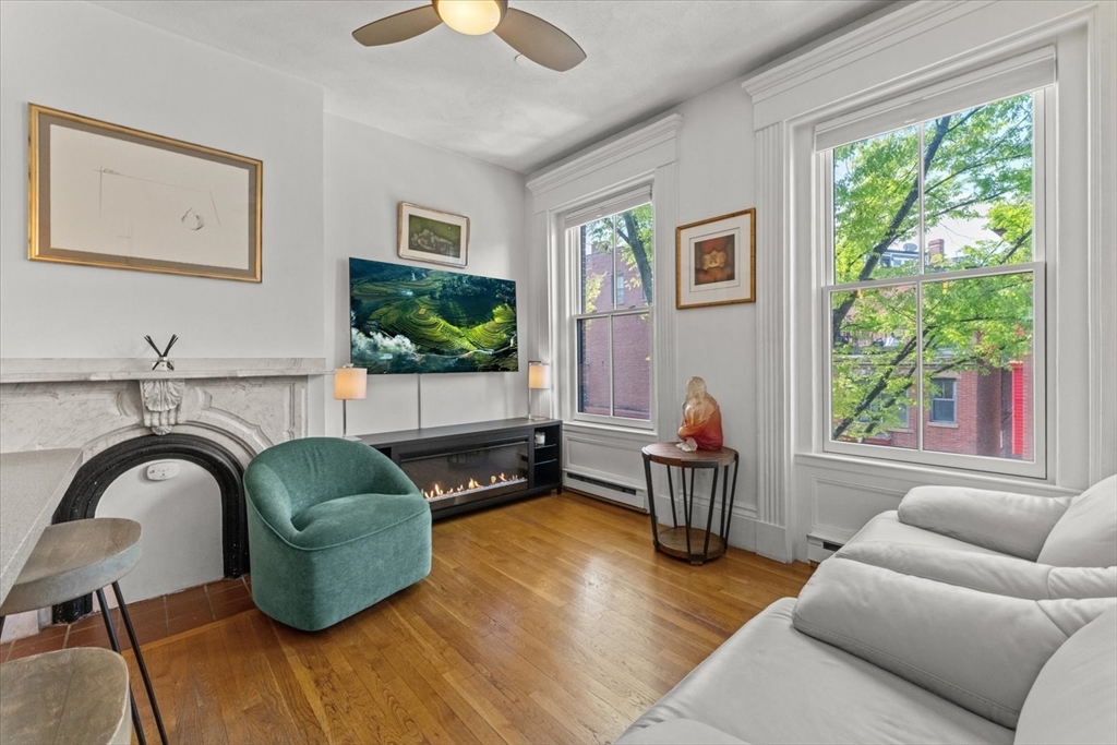 7 Dwight St 3