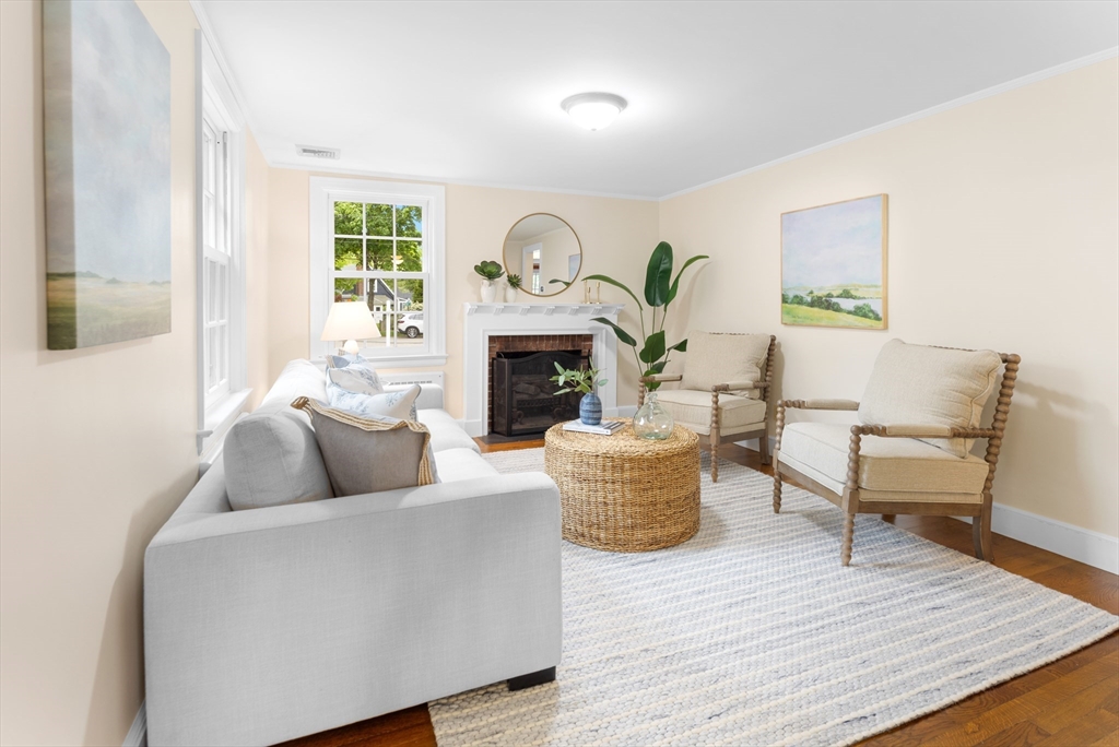 15 Hawthorne Road