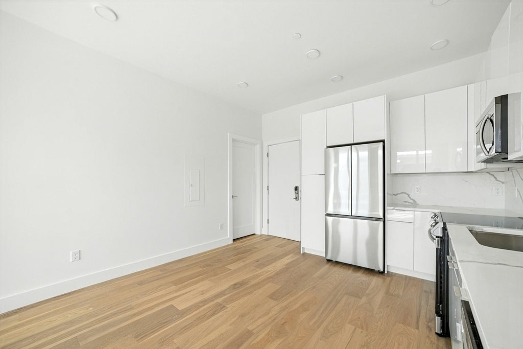 38 Hichborn St #203, Boston, MA, 38 Hichborn St #203, Boston, MA Photo #16