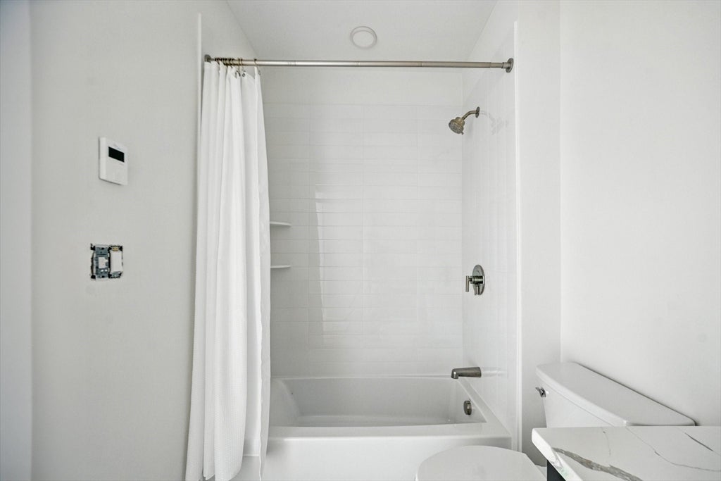 38 Hichborn St #203, Boston, MA, 38 Hichborn St #203, Boston, MA Photo #18