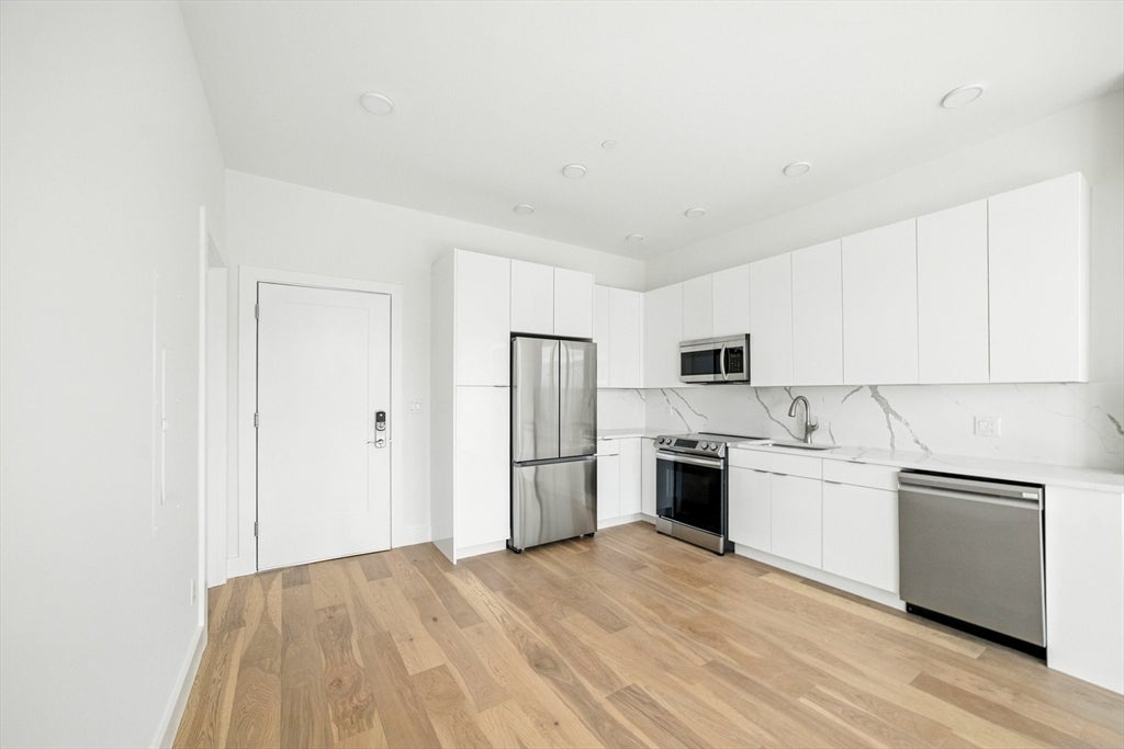 38 Hichborn St #203, Boston, MA, 38 Hichborn St #203, Boston, MA Photo #13