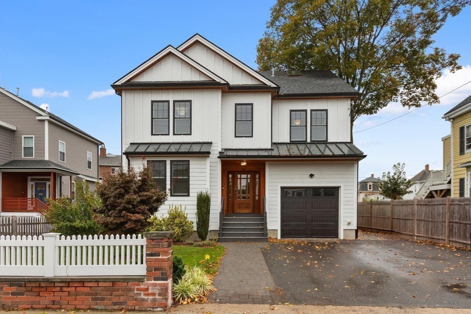54 Pleasant Street