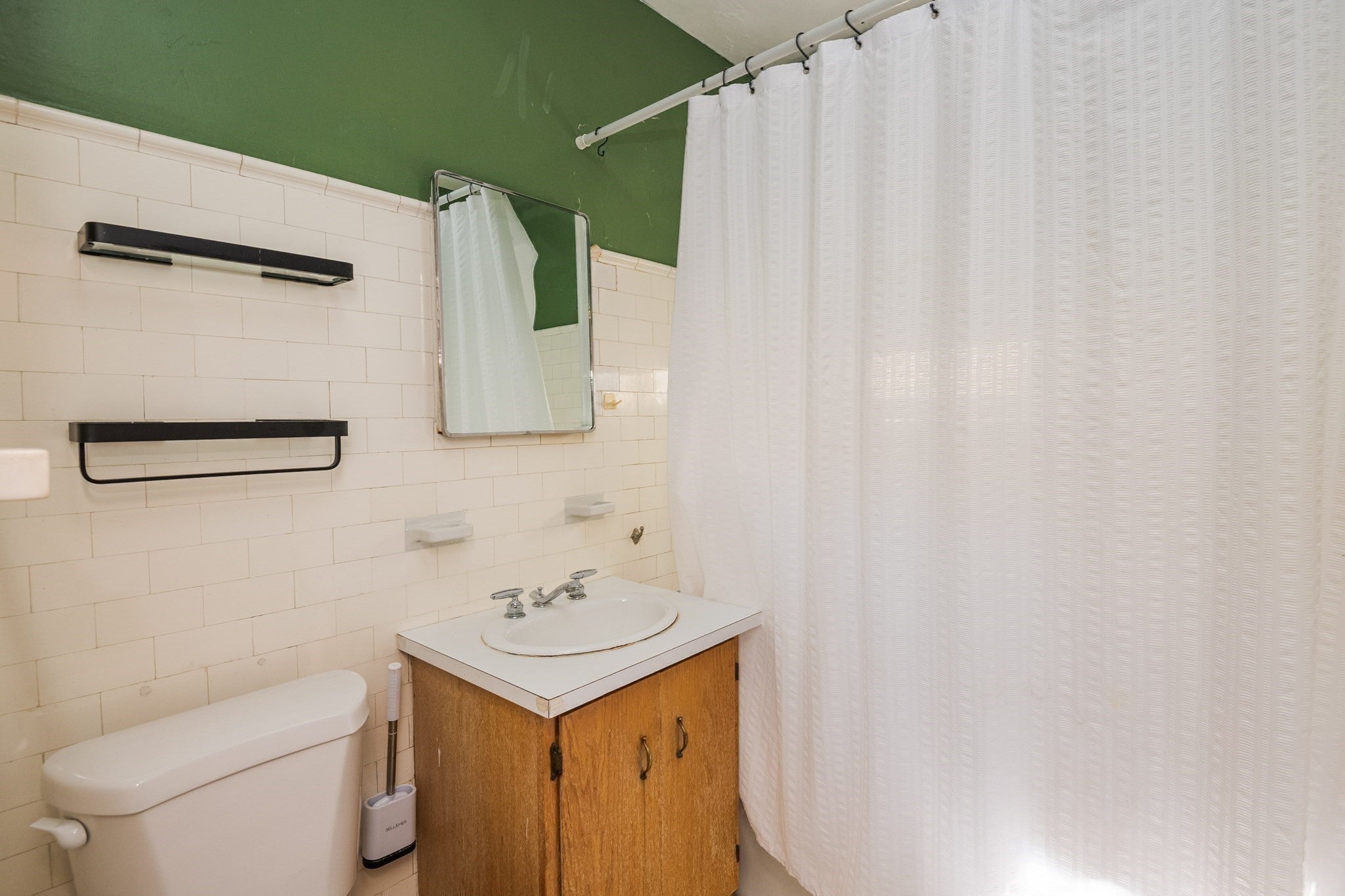 29 Oxford Park, Revere, MA Photo #18