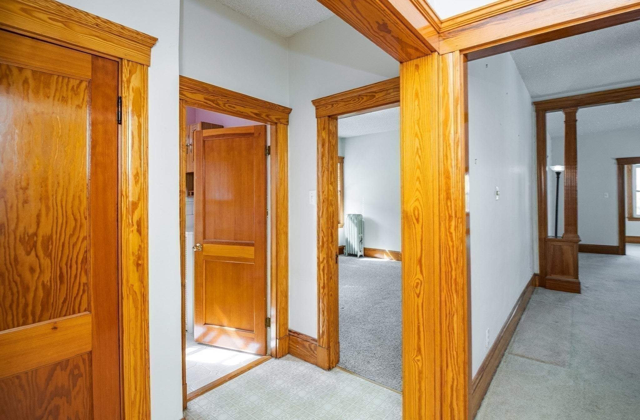 29 Oxford Park, Revere, MA Photo #32