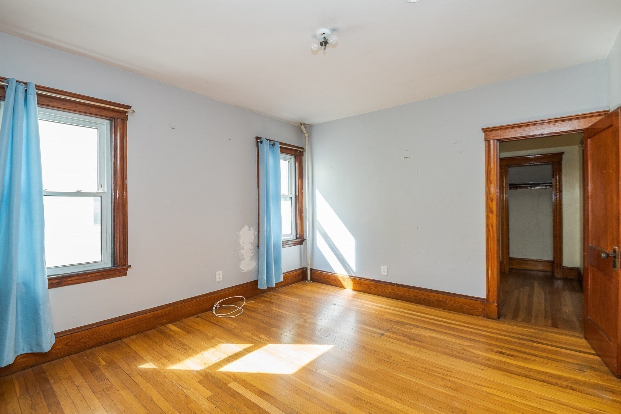 29 Oxford Park, Revere, MA Photo #19